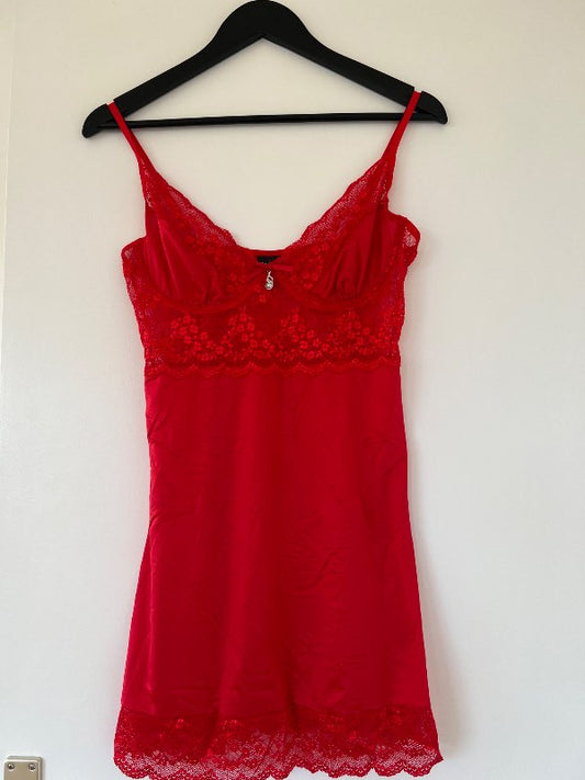 Romantic wear (new without a tag)