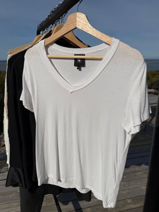 Nü T-shirt