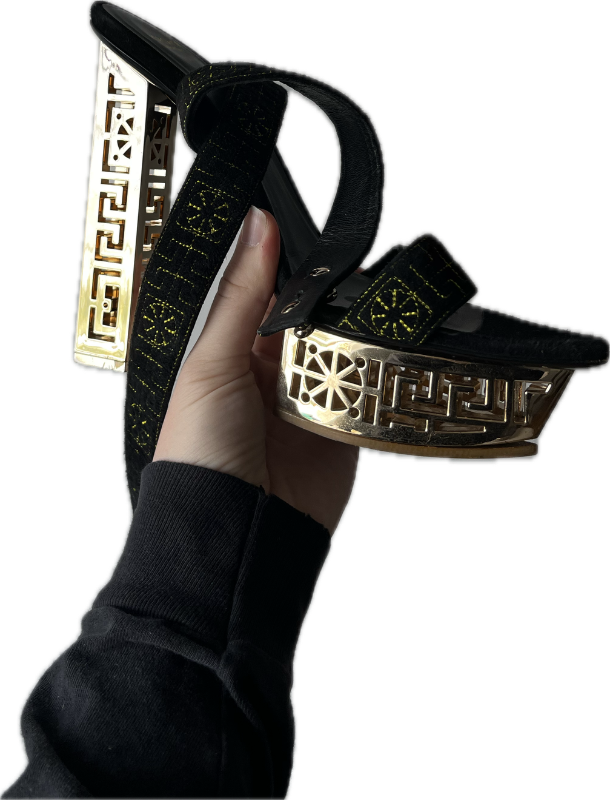 Versace skór