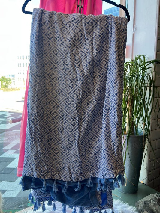 Beach towel with pocket