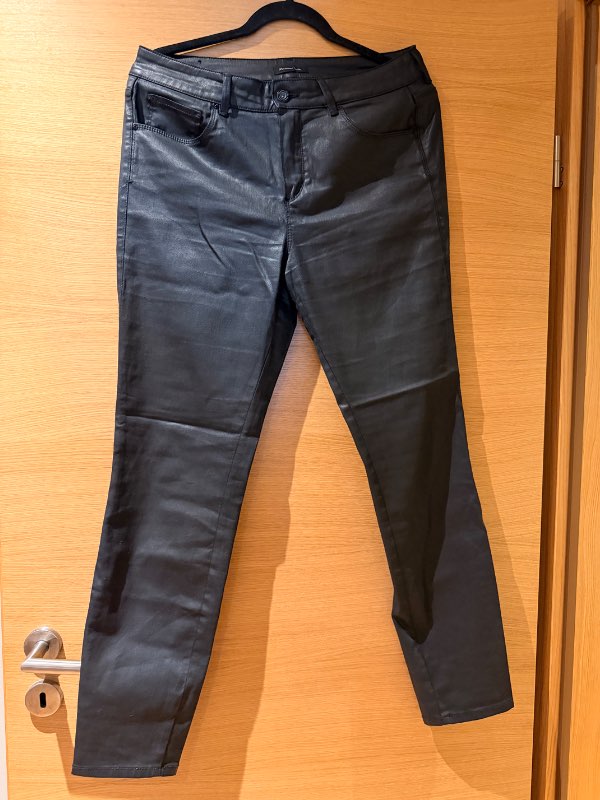 Massimo Dutti pleðurbuxur svartar