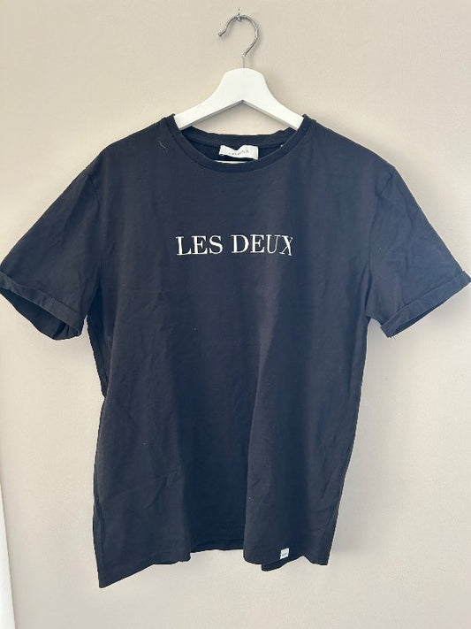 Les Deux svartur stuttermabolur
