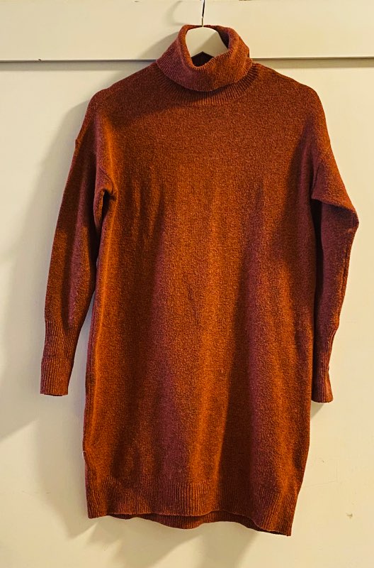 Vero Moda red dress sweater