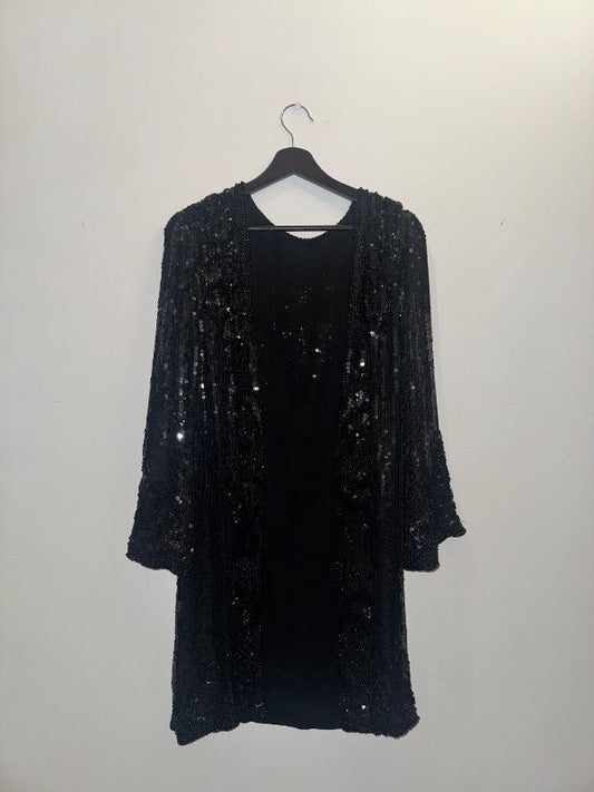 Svört silki pallíettu yfirhöfn