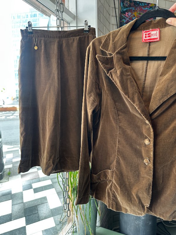 Vintage blazer og pils - SETT