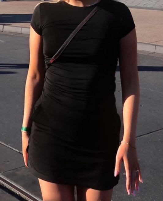 Zara svartur stuttermabolur