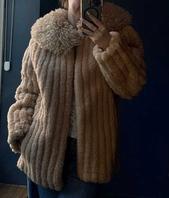 Ekta loðjakki