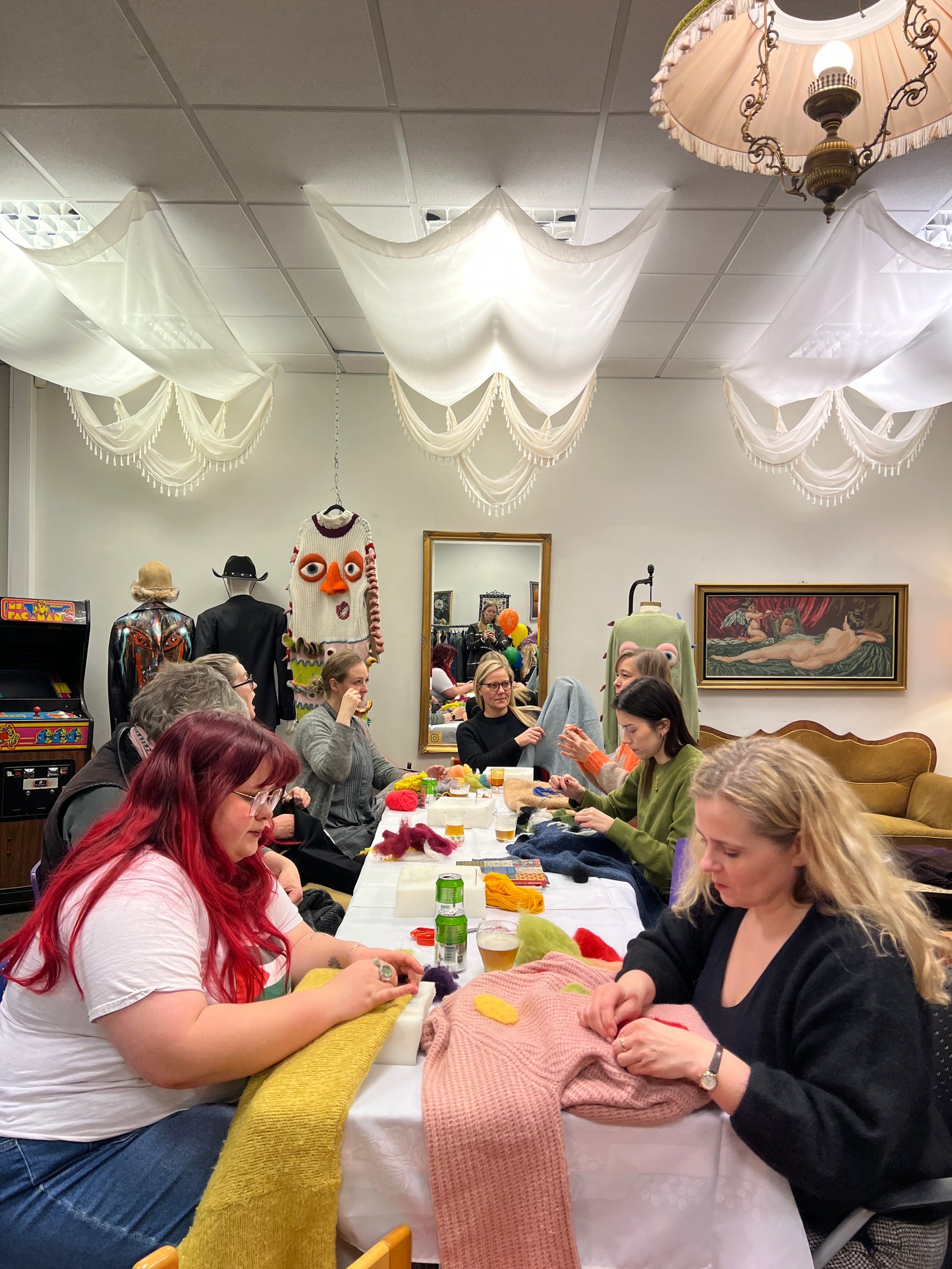 Hringrásarsmiðja með Ýrúrarí ♻️