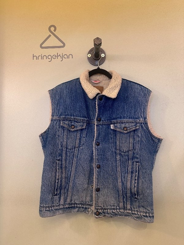 Levis gallavesti