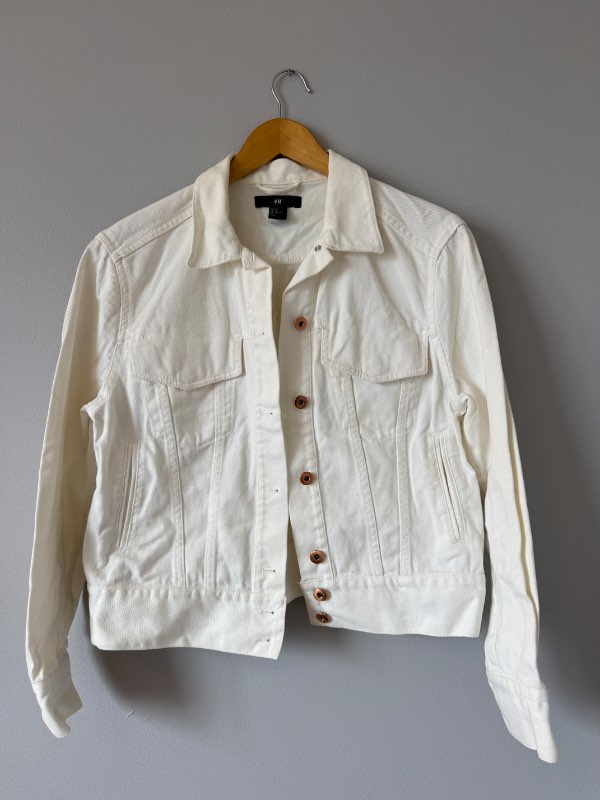 H&M hvítur gallajakki