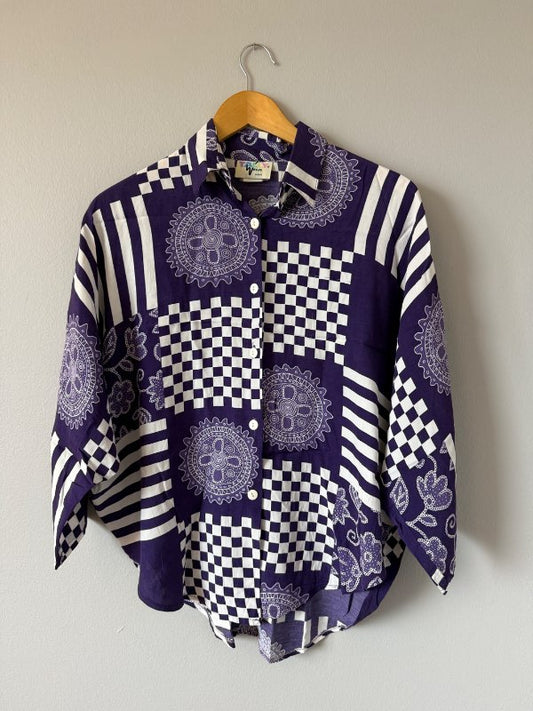 Vintage fjólublá og hvít skyrta