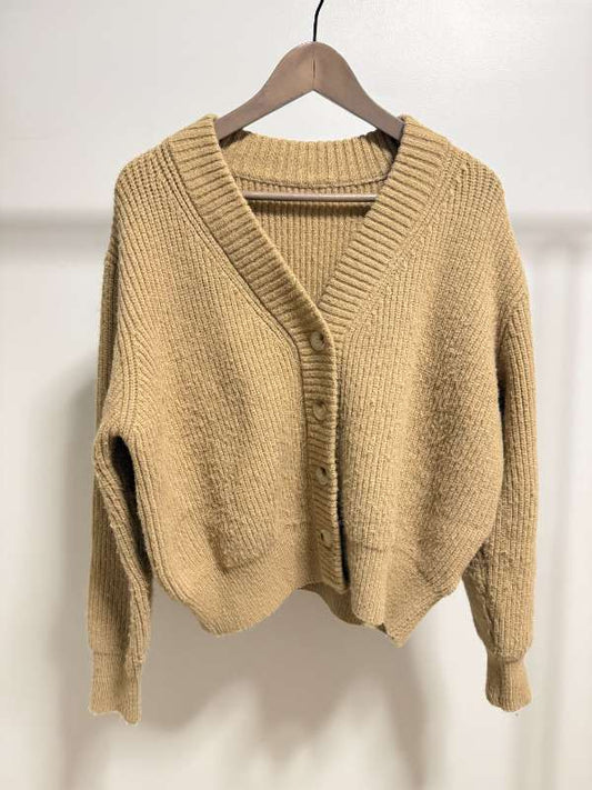 Ljósbrún afapeysa – Khaki