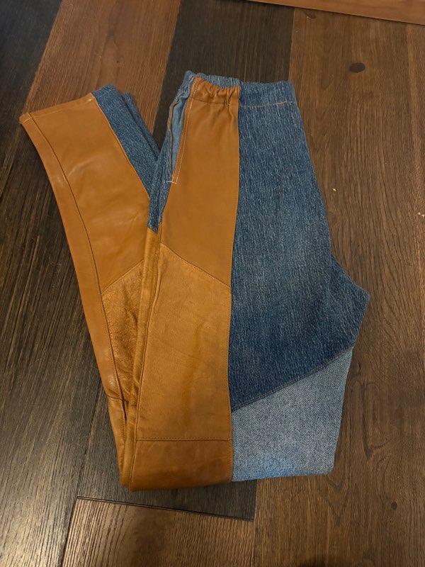AFTUR leggings