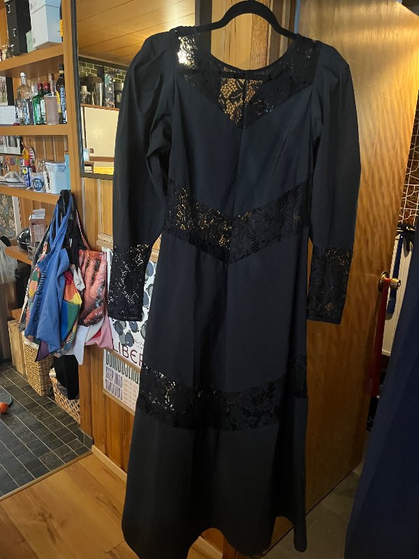 Svartur síður kjóll H&M