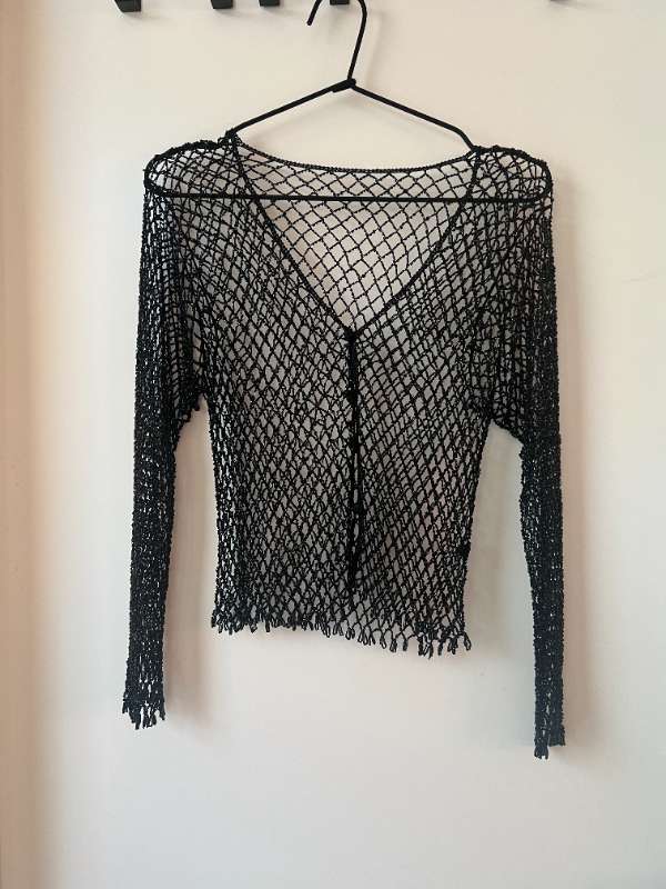 Beaded golla