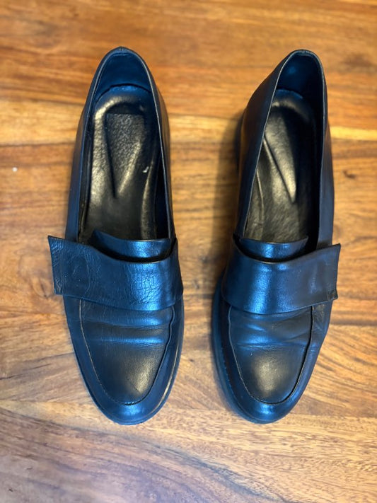 Svartir loafers