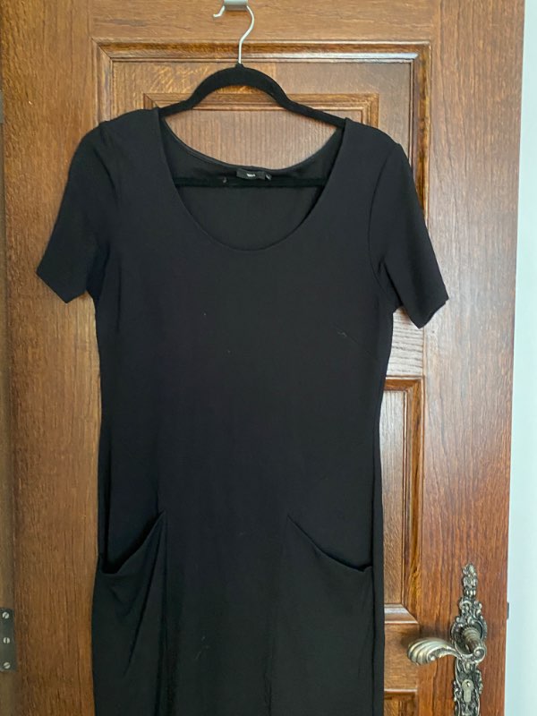 Filippa K svartur kjóll