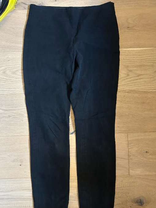 Svartar buxur með teygju, Cos.