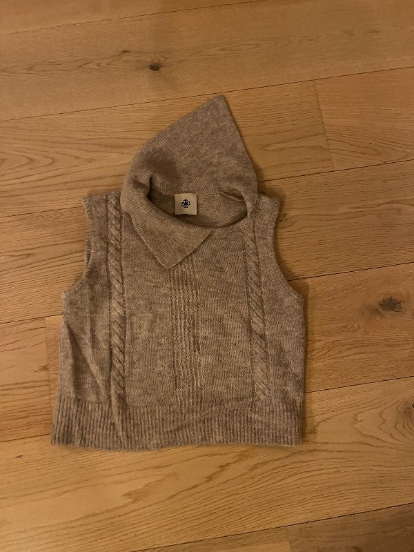 The Garment vesti