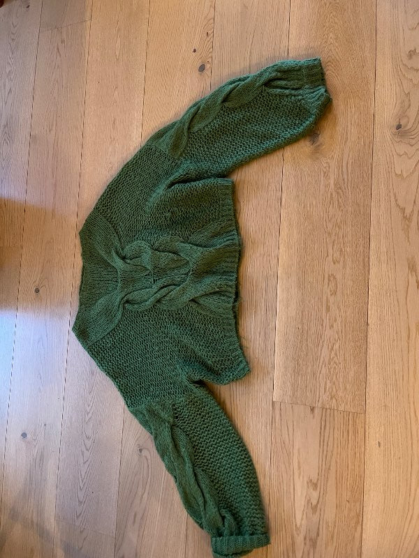 Simonett peysa græn
