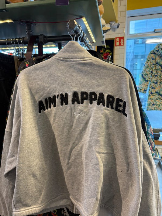Aimn grá peysa