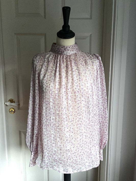 Blóma lilac blússa