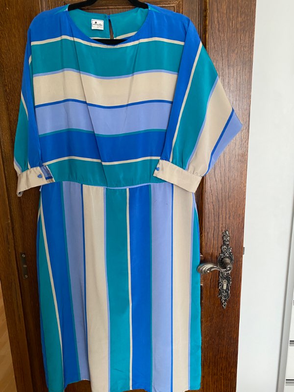 VIntage mynstraður kjóll