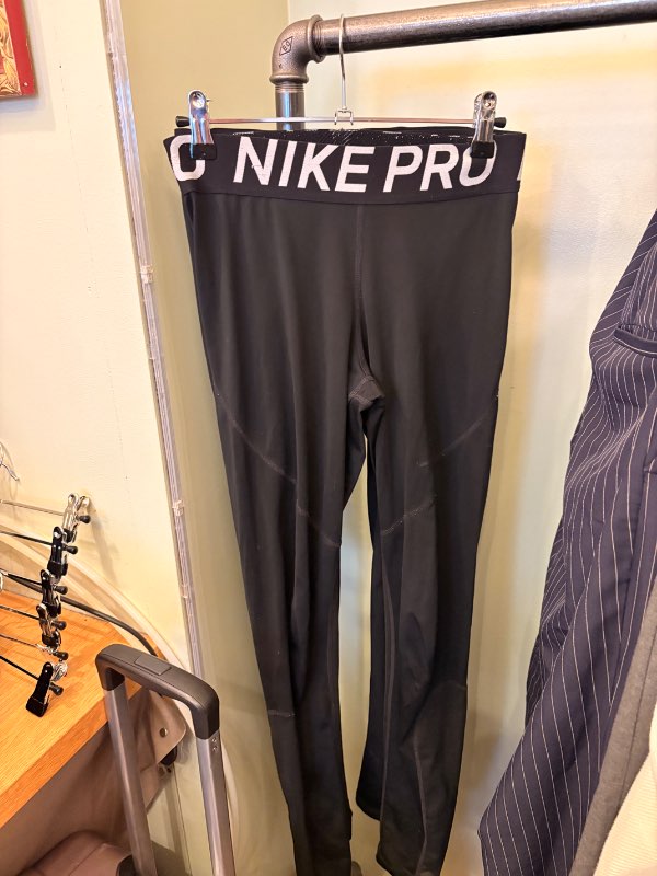 Nike pro leggings