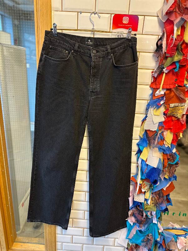 *Anine Bing Hugh jeans svartar ónotaðar