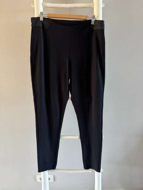 Leggings SIGANTURE svartar