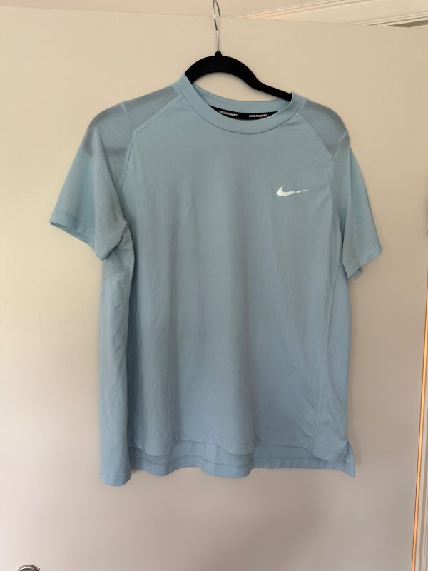Ljósblár stuttermabolur - Nike Running