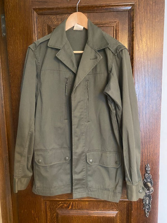 Grænn military hakki