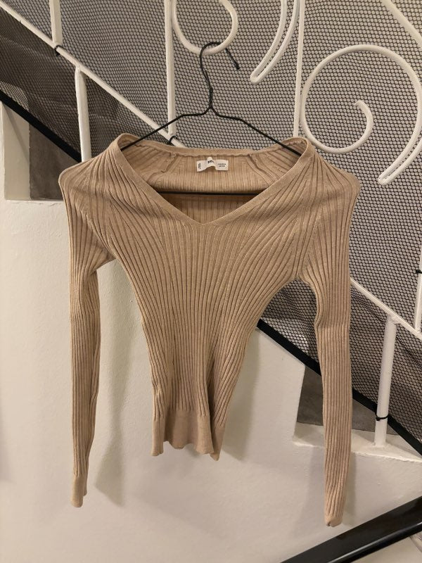 Mango sweater