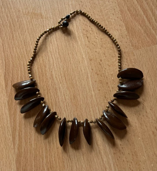 Choker men brúnt Eþíópíu náttúru