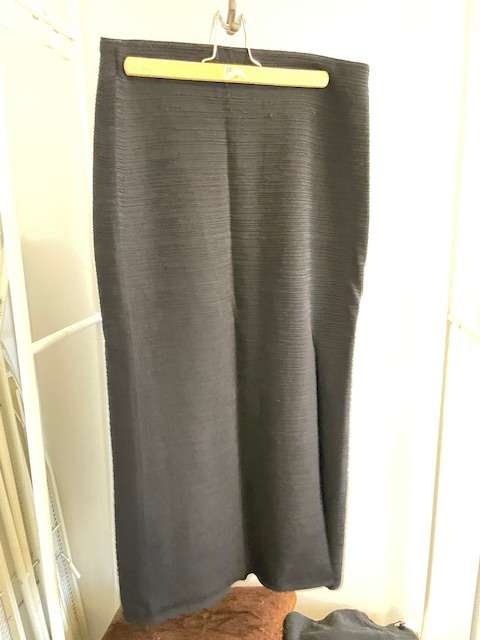 COS stretch skirt