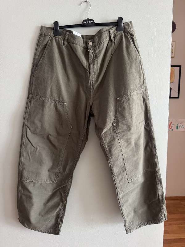 Carhartt green cargopants ónotaðar