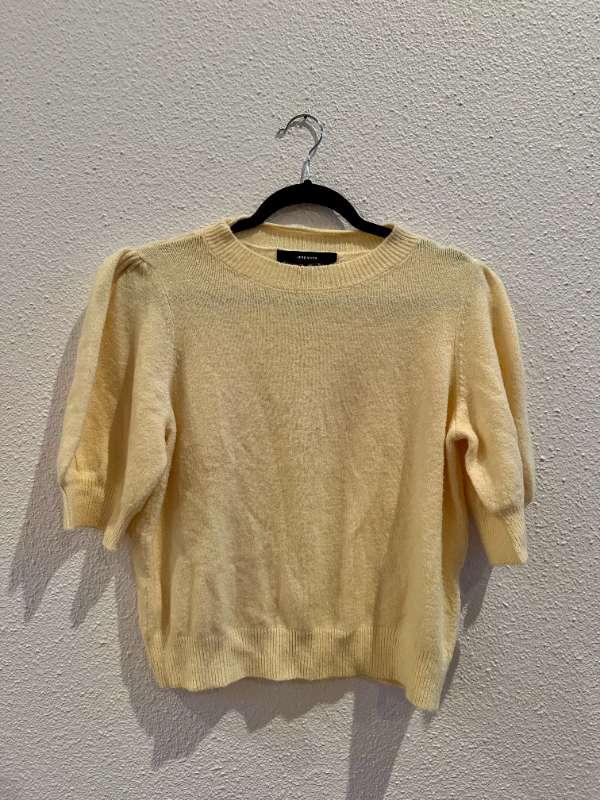 Vero moda gul stuttermapeysa