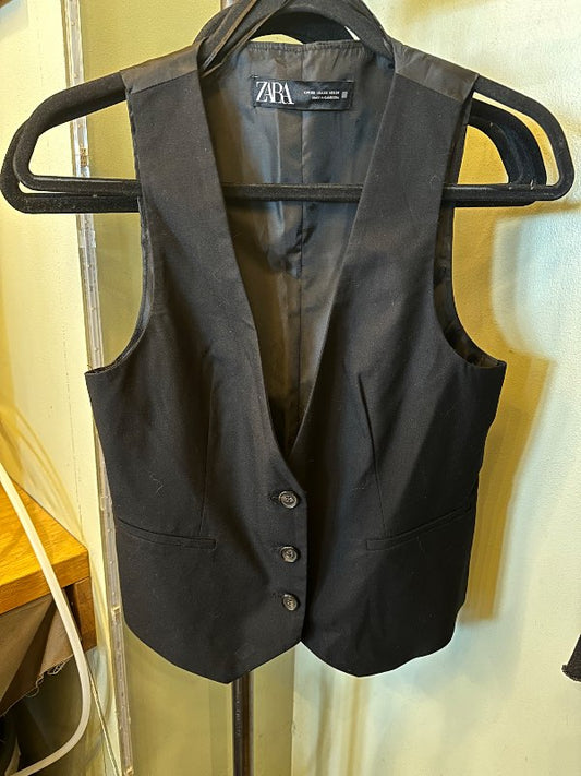 Zara svart vesti