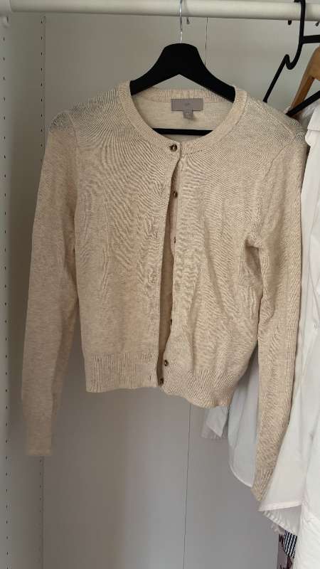 Beige HM golla