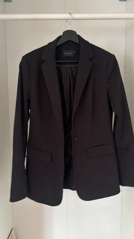 Gestuz blazer svartur