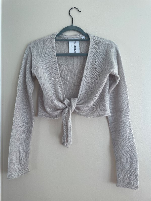 Collusion knit peysa
