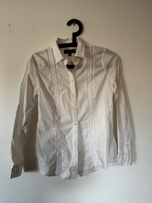 Banana Republic hvít skyrta