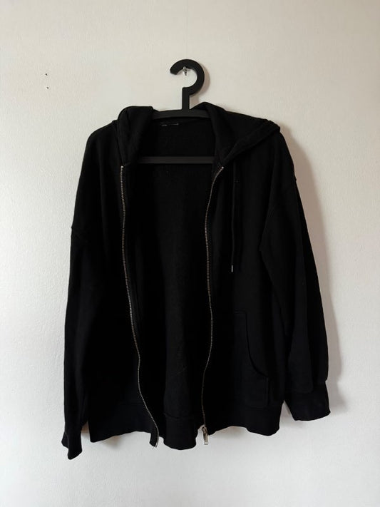 HM svört hettupeysa