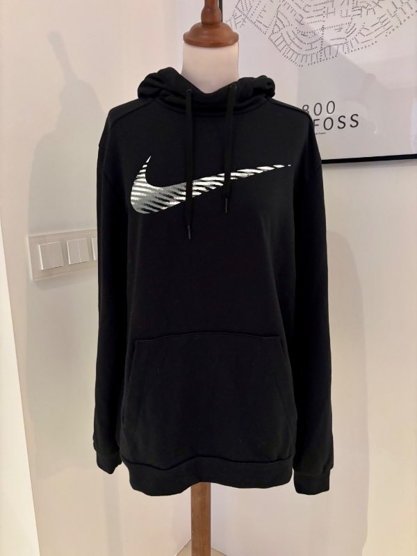 Nike hettupeysa svört