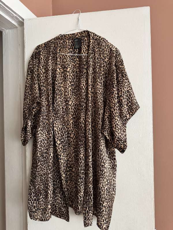 hlébarða kimono style blússa