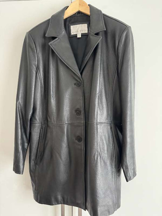 NINE WEST Leðurjakkir mjög lítið notaður