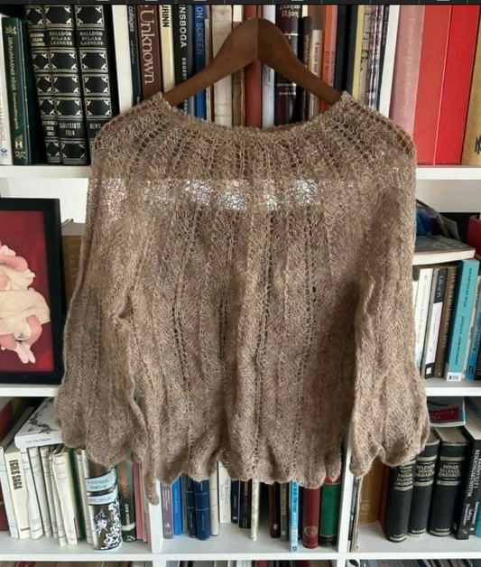 Handgerð peysa