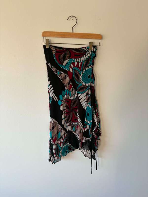 Vintage Y2K offshoulder toppur