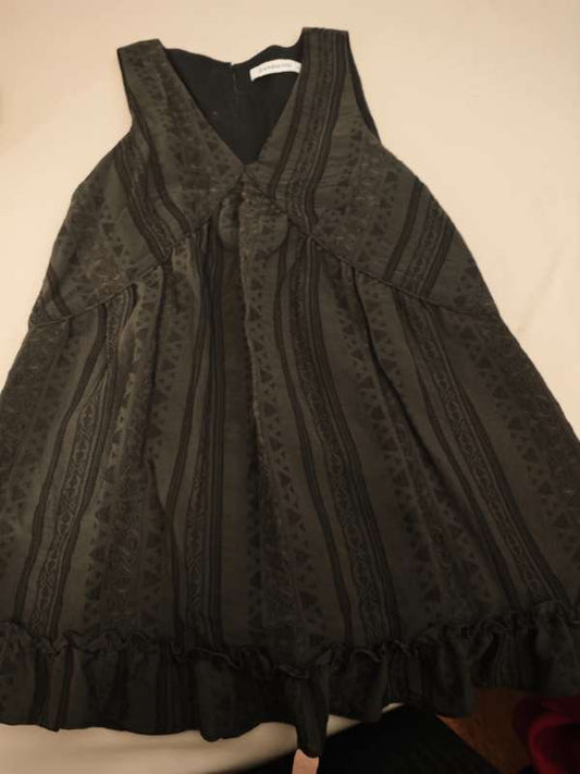 B6-24 Black Top sleeveless