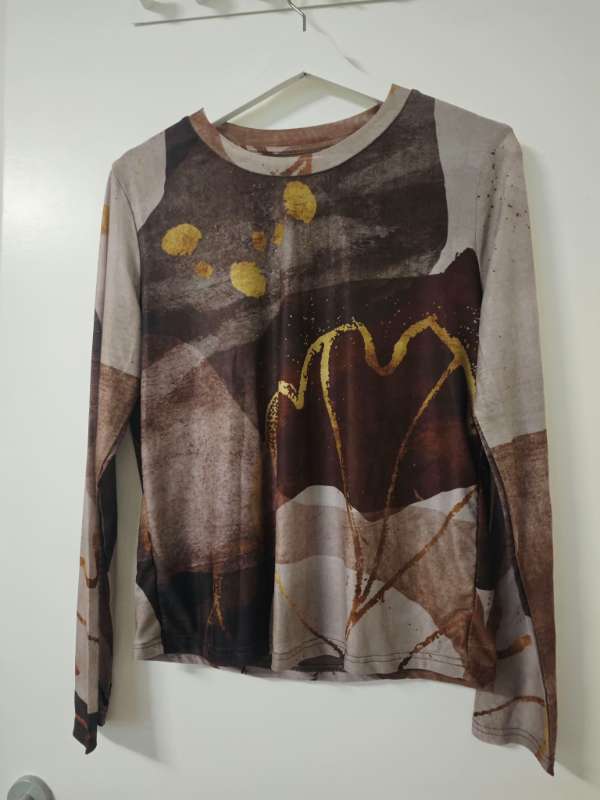 1 brown wangsha shirt